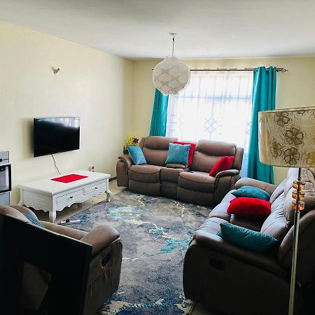 Jacky'S Milimani Suites Накуру Экстерьер фото