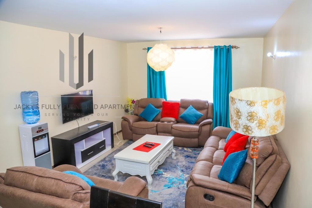 Jacky'S Milimani Suites Накуру Экстерьер фото