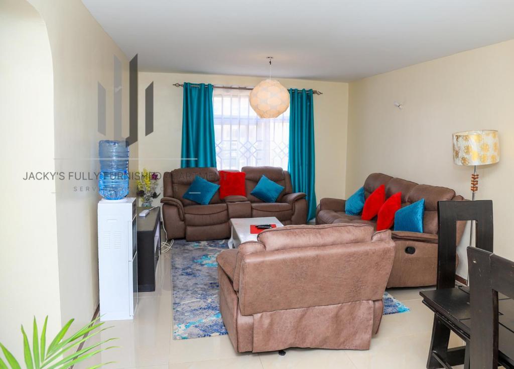 Jacky'S Milimani Suites Накуру Экстерьер фото